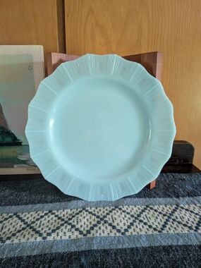 Pyrex Crown Light Blue Delphite Robin's Egg Piecrust Scalloped
